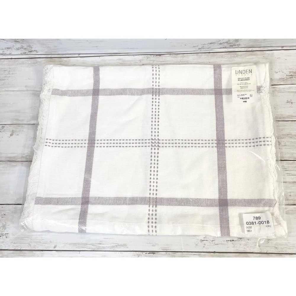 Linden Street Lavender Placemets Set of 4
